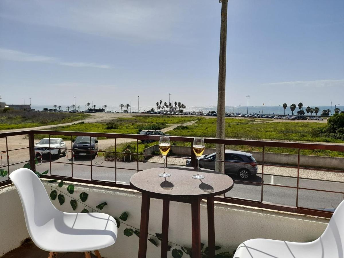 Carcavelos Surf Beach House Экстерьер фото